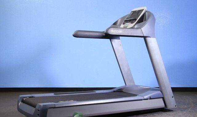 Беговая дорожка Precor Experiance C956I