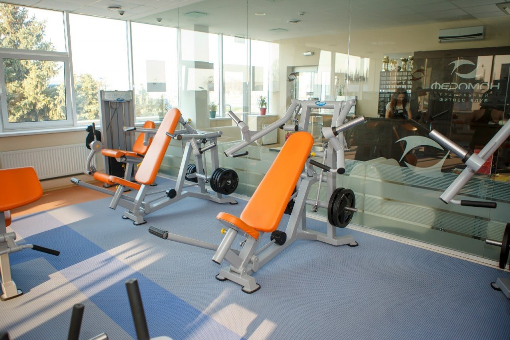 Феромон Харьков (Гагарина,174; Героев труда,14)